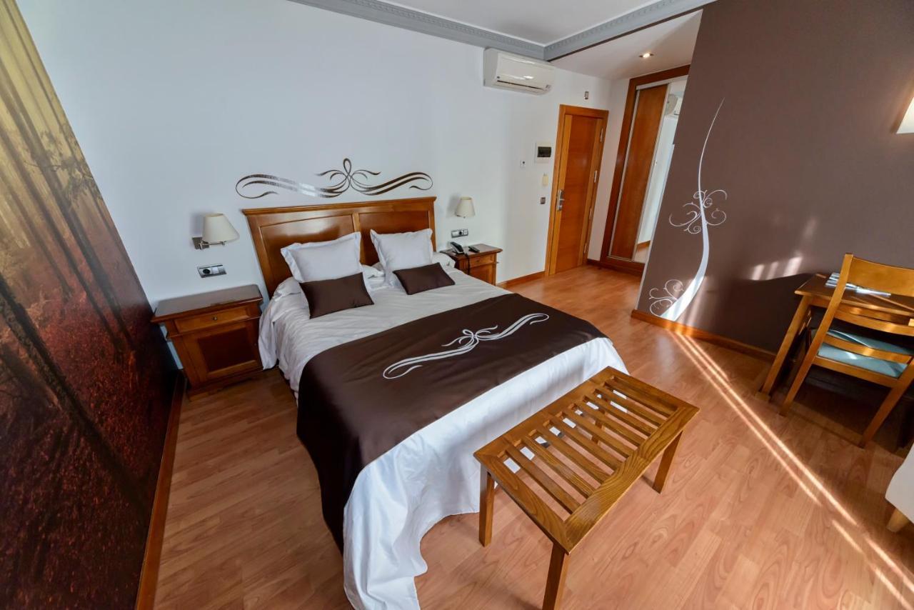 Hotel La Barrosa Abejar Dış mekan fotoğraf