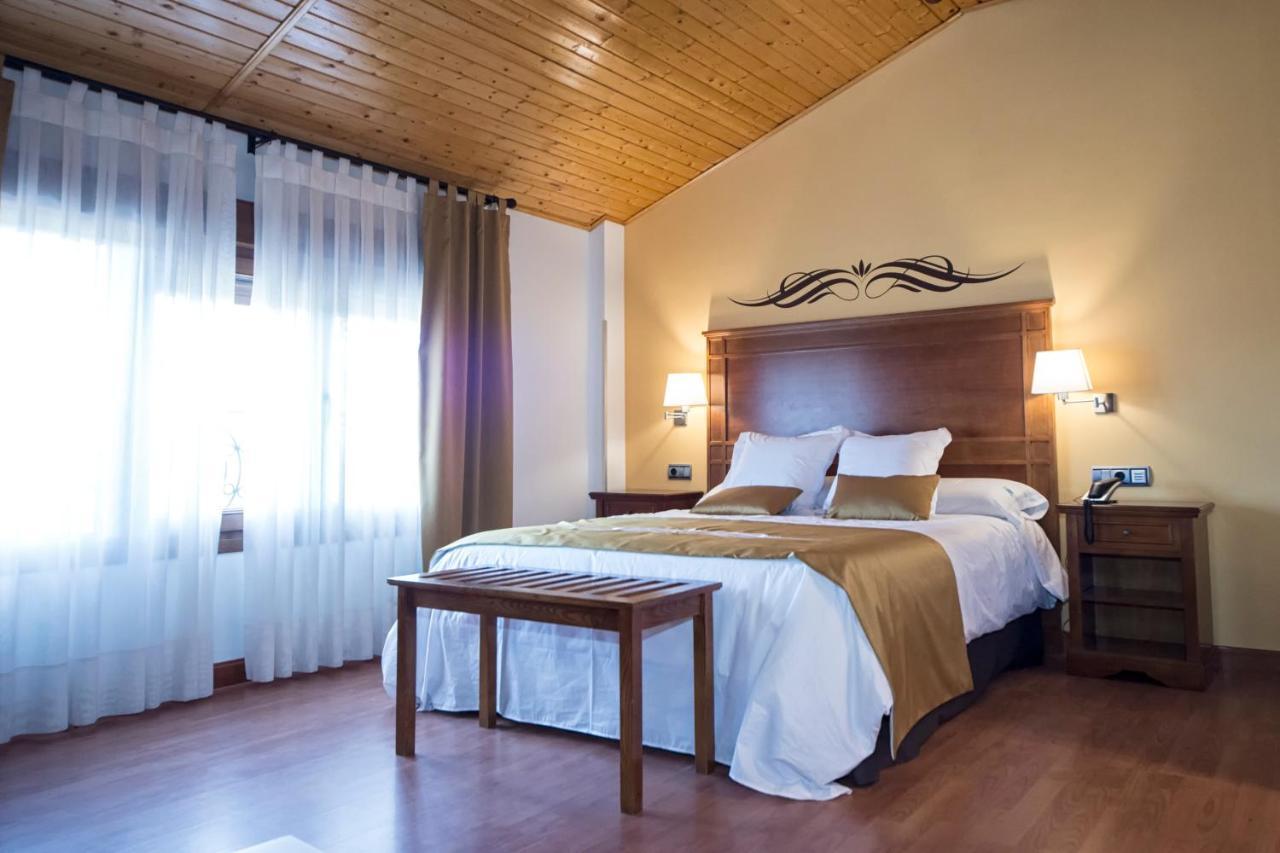 Hotel La Barrosa Abejar Dış mekan fotoğraf