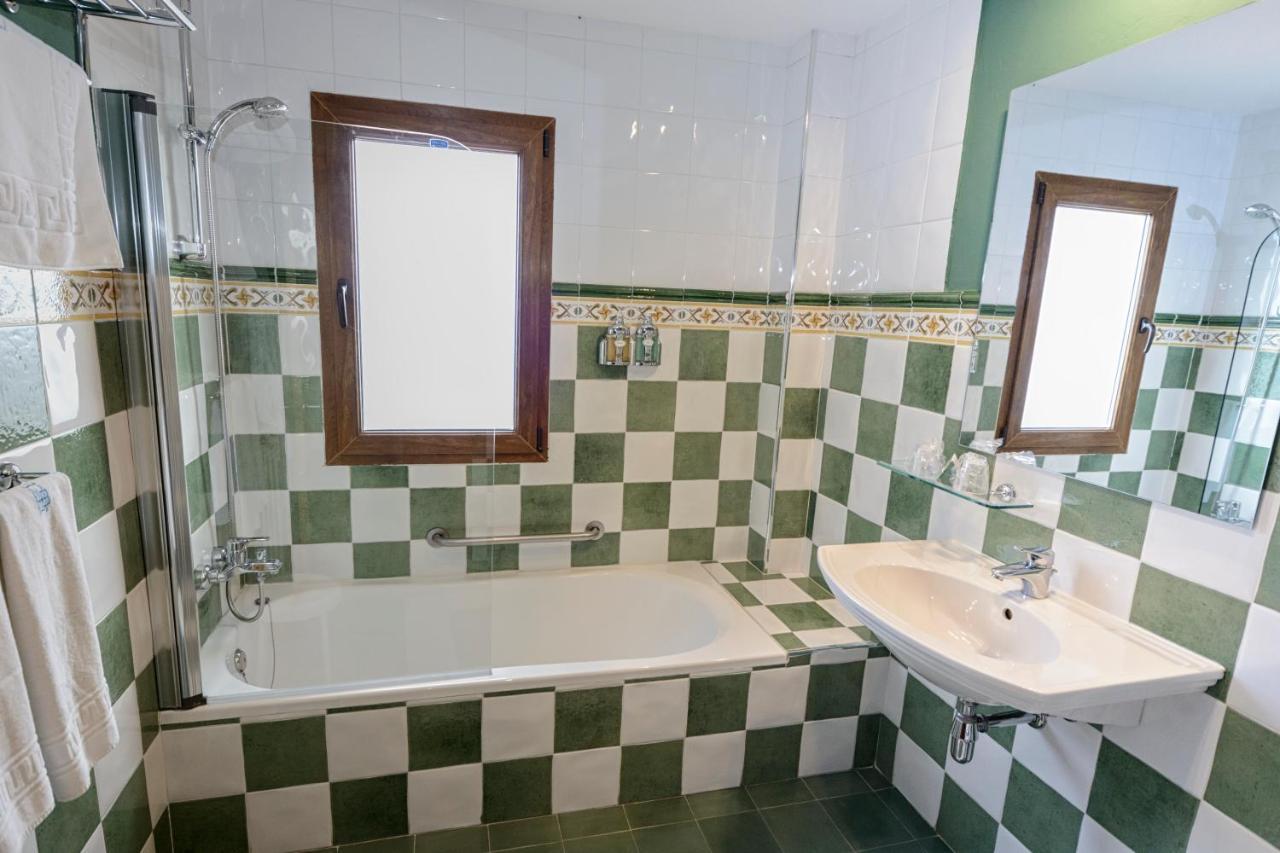 Hotel La Barrosa Abejar Dış mekan fotoğraf