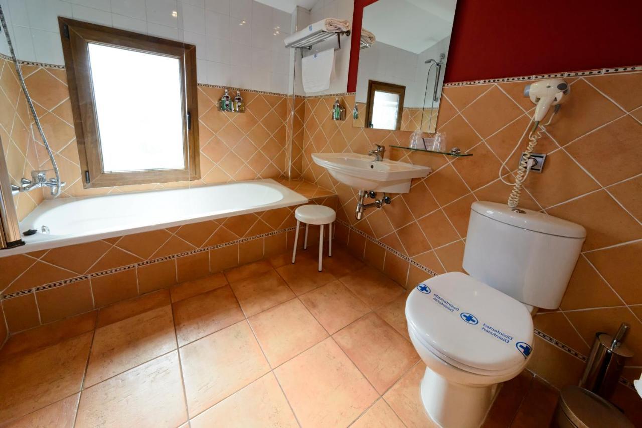 Hotel La Barrosa Abejar Dış mekan fotoğraf